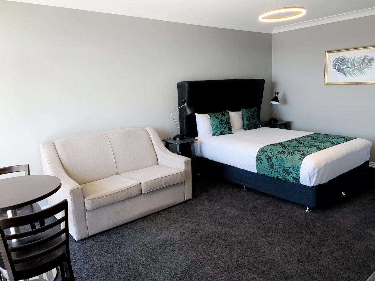 Cascades Motor Inn Dubbo Esterno foto